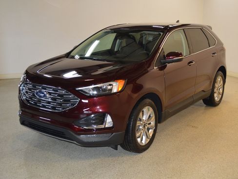 Used 2024 Ford Edge Titanium image 7