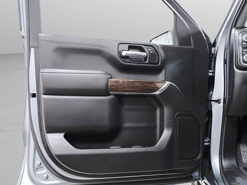 Used 2019 GMC Sierra 1500 SLE AWD/4WD image 22