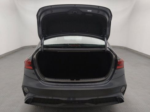 Used 2024 Kia Forte LX image 29