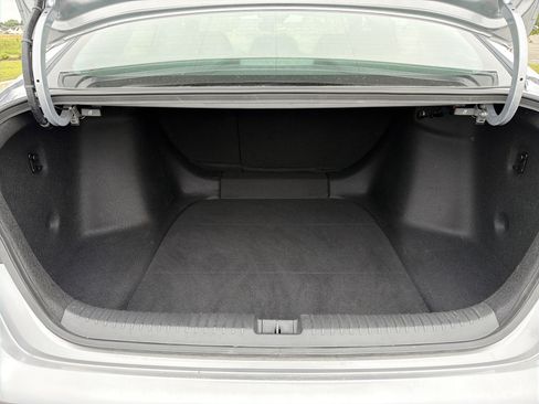 Certified 2025 Honda Accord Sport image 17
