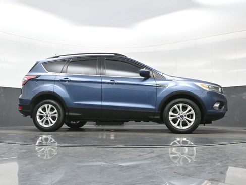 Used 2018 Ford Escape SEL FWD image 29