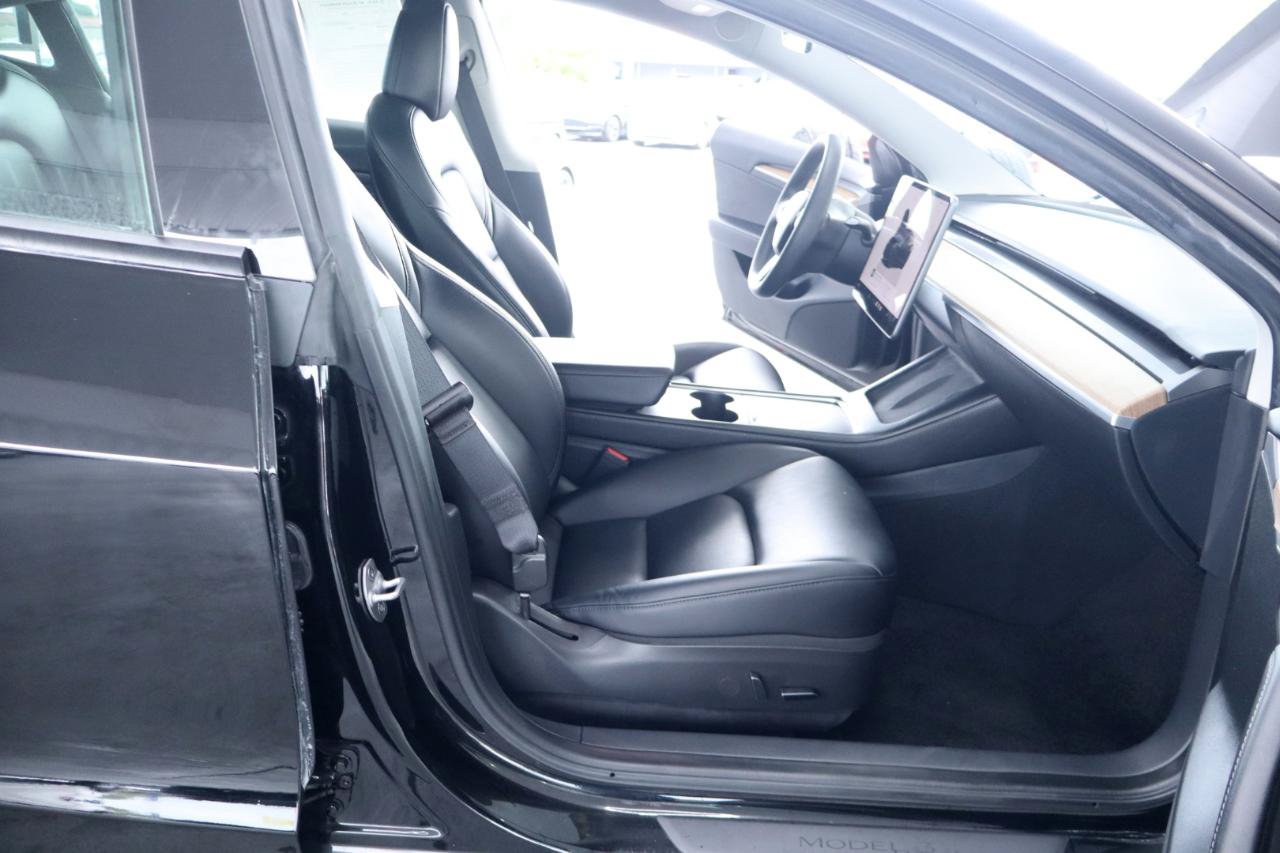 Used 2023 Tesla Model 3 Standard Range RWD image 35