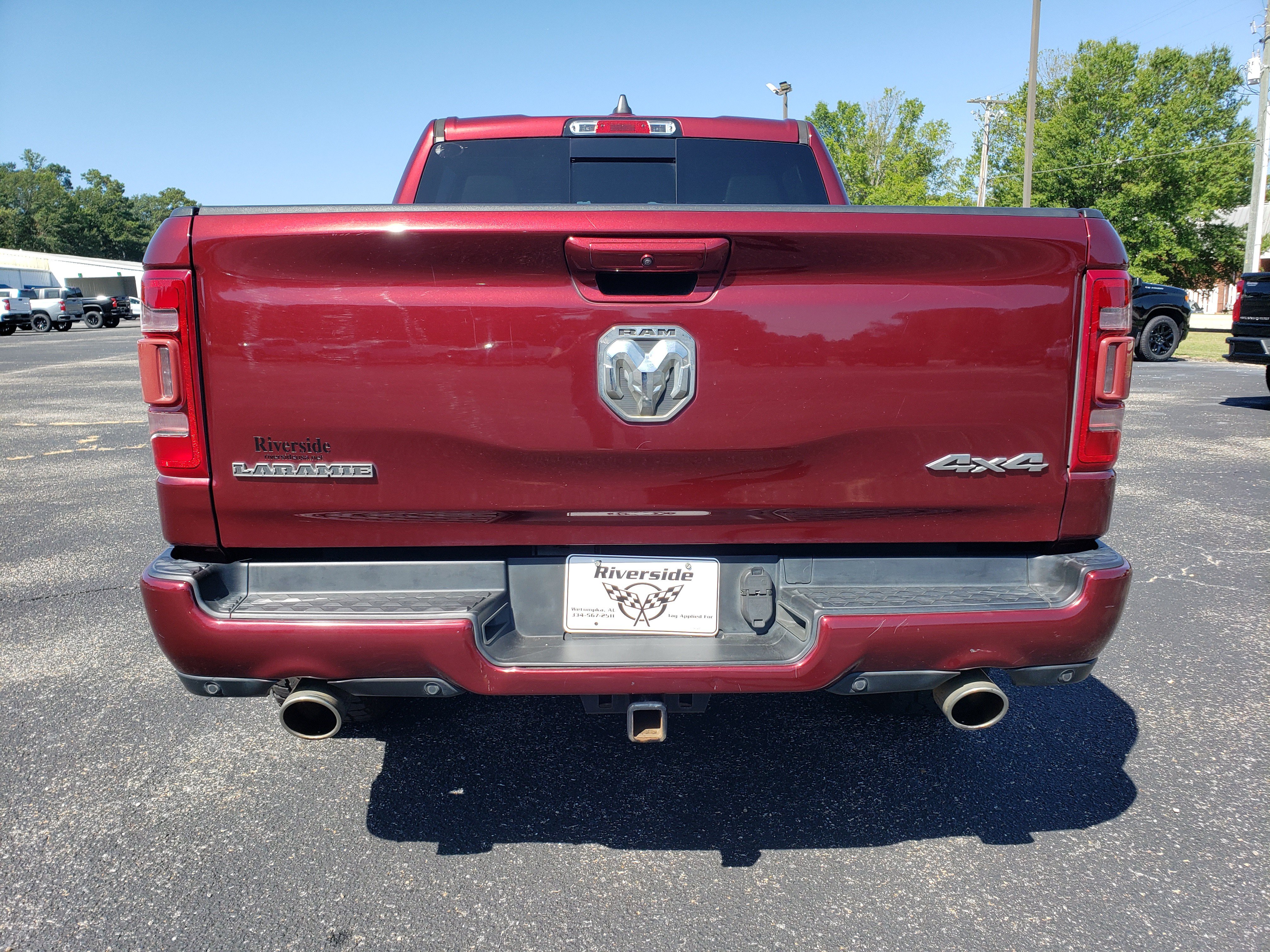 Used 2021 RAM 1500 Laramie w/ Sport Appearance Package AWD/4WD image 8