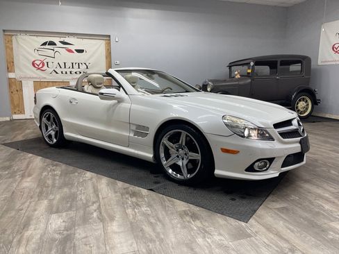 Used 2011 Mercedes-Benz SL 550 550 image 7