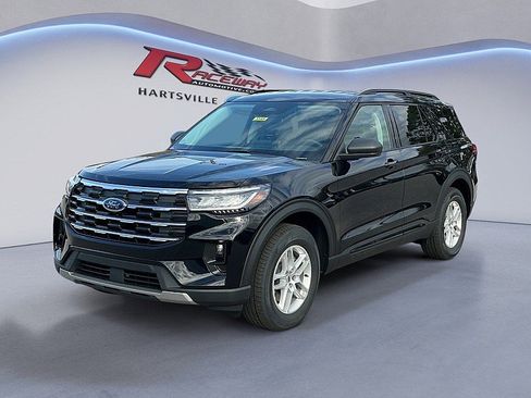 New 2026 Ford Explorer Active w/ Active Comfort Package image 5