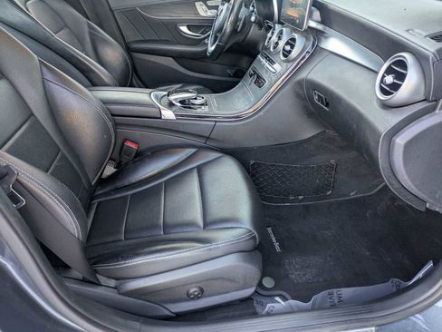 Used 2016 Mercedes-Benz C 300 Sport image 19
