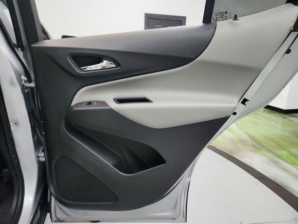 Used 2020 Chevrolet Equinox LS w/ LPO, Floor Liner Package FWD image 26