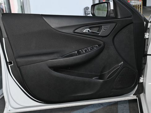 Used 2024 Chevrolet Malibu LT FWD image 21