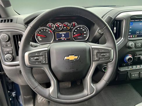 Used 2021 Chevrolet Silverado 1500 LT image 14