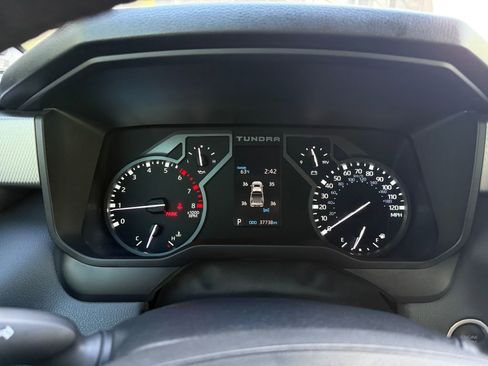 Used 2023 Toyota Tundra Limited AWD/4WD image 49