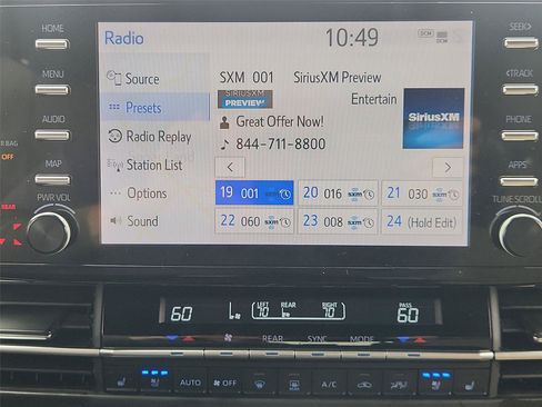 Used 2023 Toyota Sienna Limited FWD image 13