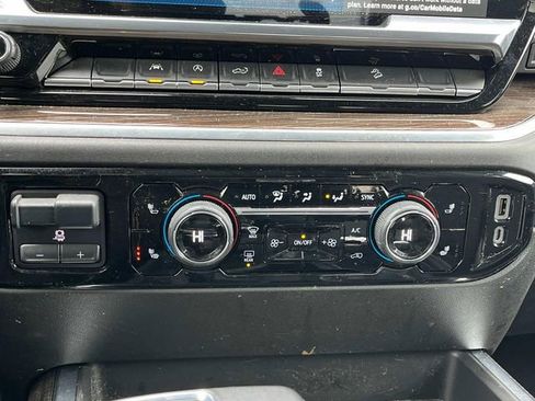 Used 2022 Chevrolet Silverado 1500 RST image 34