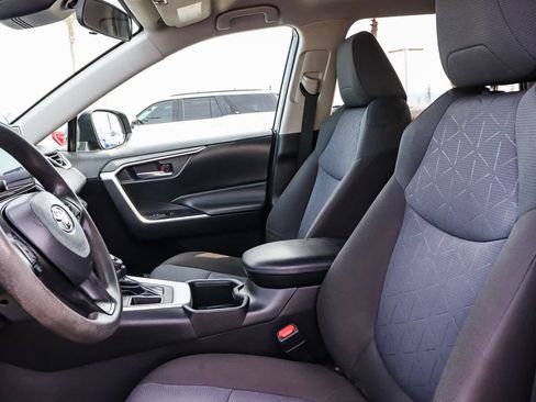 Used 2023 Toyota RAV4 XLE image 23