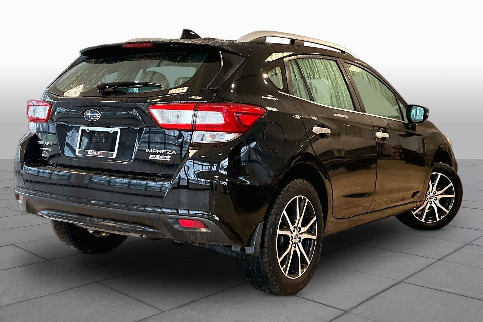 Used 2017 Subaru Impreza 2.0i Limited AWD/4WD image 13