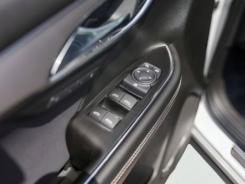 Used 2025 Buick Envision Sport Touring AWD/4WD image 25