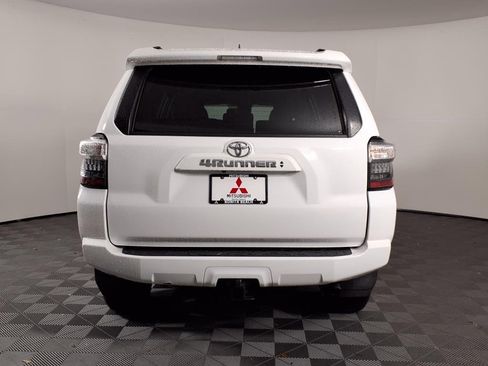 Used 2023 Toyota 4Runner SR5 image 6