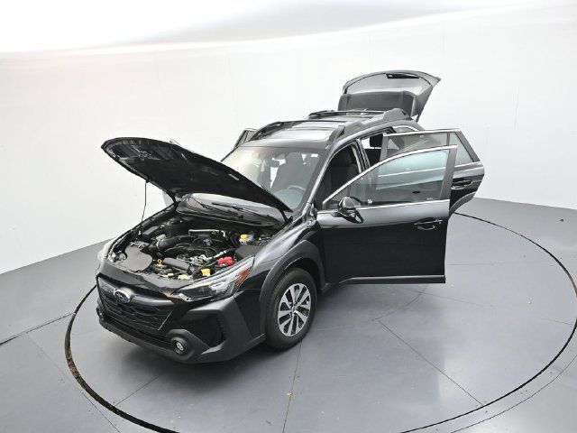 Used 2024 Subaru Outback Premium AWD/4WD image 29