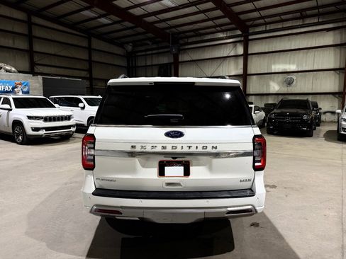 Used 2022 Ford Expedition Max Platinum AWD/4WD image 6