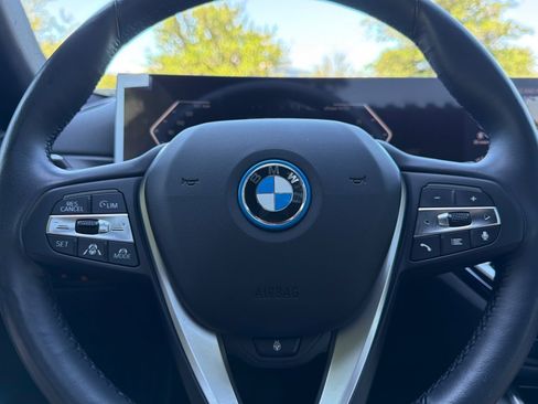 Used 2023 BMW i4 eDrive35 RWD image 29