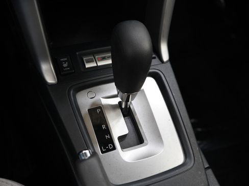 Used 2017 Subaru Forester 2.5i Premium w/ All-Weather Package AWD/4WD image 25