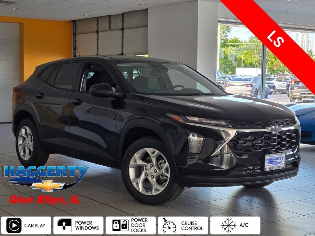 New 2026 Chevrolet Trax LS w/ LS Convenience Package FWD image 1