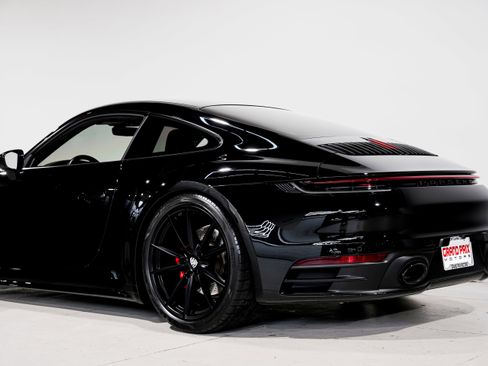 Used 2020 Porsche 911 Carrera S image 37