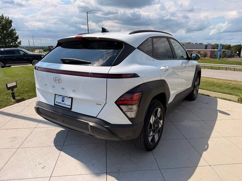 Used 2025 Hyundai Kona SEL AWD/4WD image 9