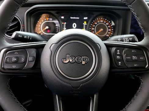 New 2026 Jeep Gladiator Rubicon image 11