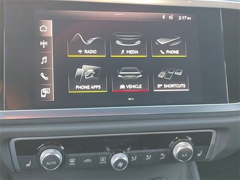 Used 2021 Audi Q3 2.0T Premium Plus w/ Premium Plus Package image 17