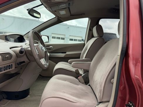 Used 2005 Nissan Quest SL w/ (V01) 3.5 SL Upgrade Pkto Pkg FWD image 11