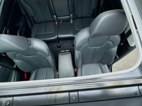 Used 2025 Kia Sorento S w/ Panoramic Sunroof Package FWD image 14