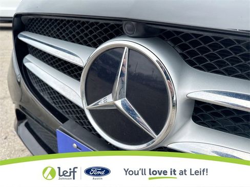 Used 2019 Mercedes-Benz C 300 Sedan image 34