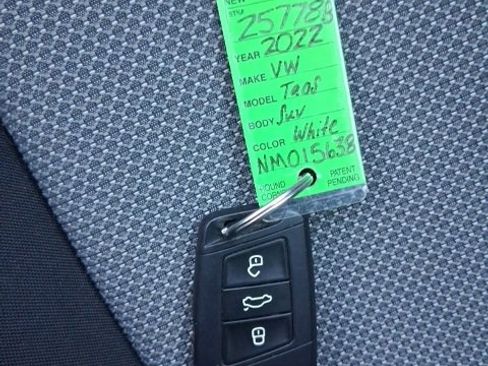 Used 2022 Volkswagen Taos S image 25