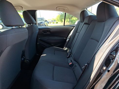 Used 2023 Toyota Corolla LE w/ Carpet Mat Package (TMS) FWD image 10