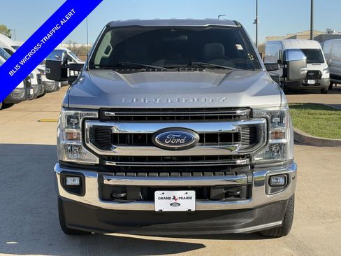 Used 2022 Ford F250 XLT w/ XLT Value Package image 9