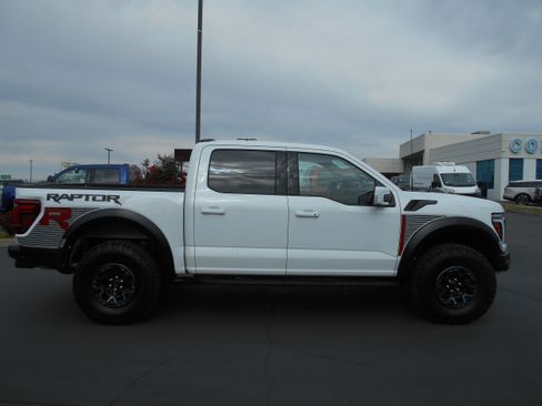 Used 2025 Ford F150 Raptor w/ Equipment Group 803A Raptor R image 3