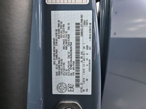 Used 2025 Ford Escape Platinum image 49