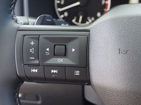 Used 2026 Nissan Rogue SV FWD image 20
