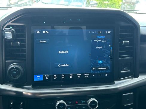 Used 2025 Ford F150 Lariat w/ Equipment Group 501A Mid AWD/4WD image 19