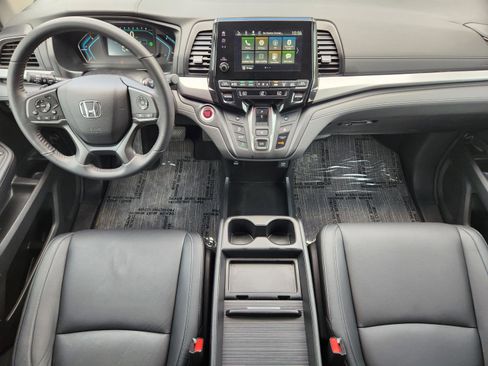 Certified 2024 Honda Odyssey EX-L image 25