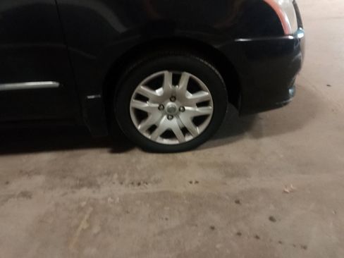 Used 2011 Nissan Sentra 2.0 S FWD image 12