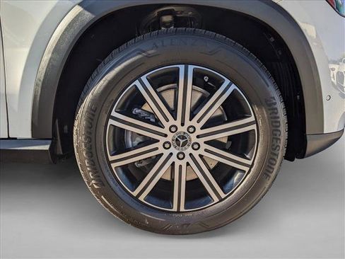 Certified 2025 Mercedes-Benz GLE 450e 4MATIC image 28