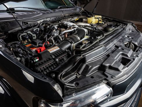 Used 2021 Ford F250 Lariat w/ Lariat Ultimate Package image 40