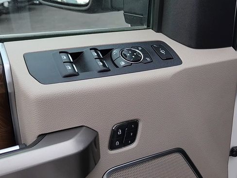 Certified 2019 Ford F350 Limited AWD/4WD image 8