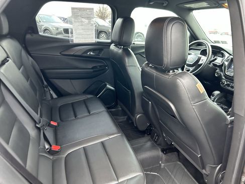 Used 2021 Chevrolet TrailBlazer ACTIV w/ Technology Package image 17