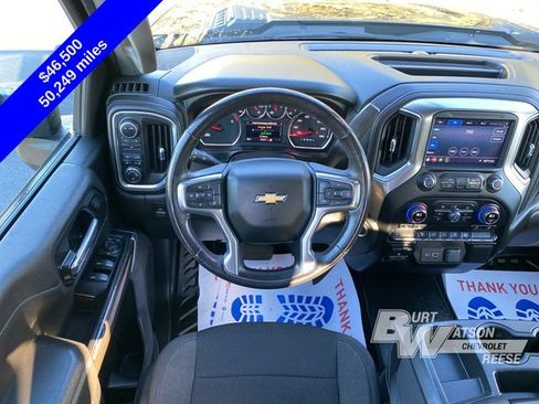 Used 2022 Chevrolet Silverado 3500 LT w/ Convenience Package image 18