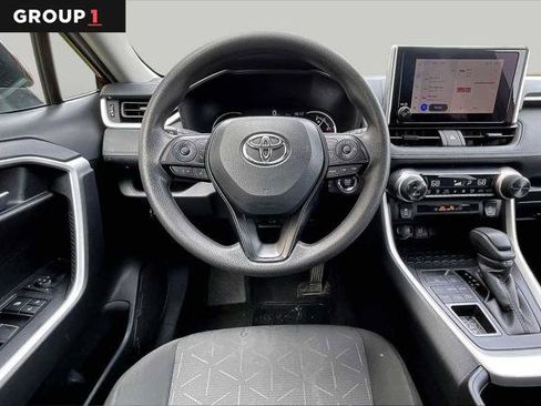 Certified 2025 Toyota RAV4 XLE AWD/4WD image 6
