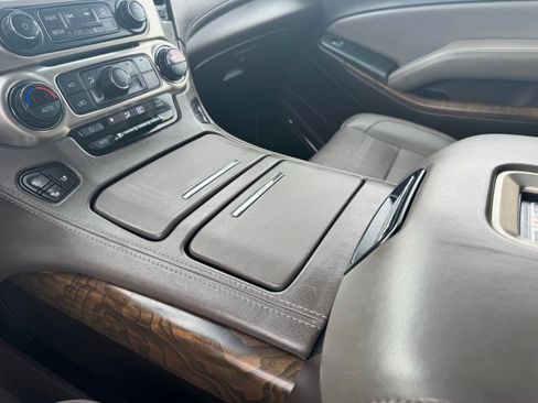 Used 2018 GMC Yukon Denali w/ Denali Ultimate Package image 30