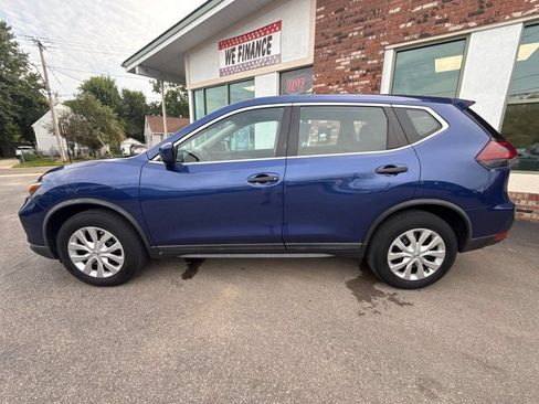 Used 2020 Nissan Rogue S AWD/4WD image 8