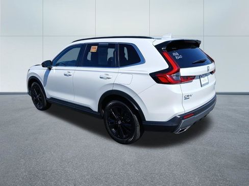 Used 2023 Honda CR-V Sport Touring image 3